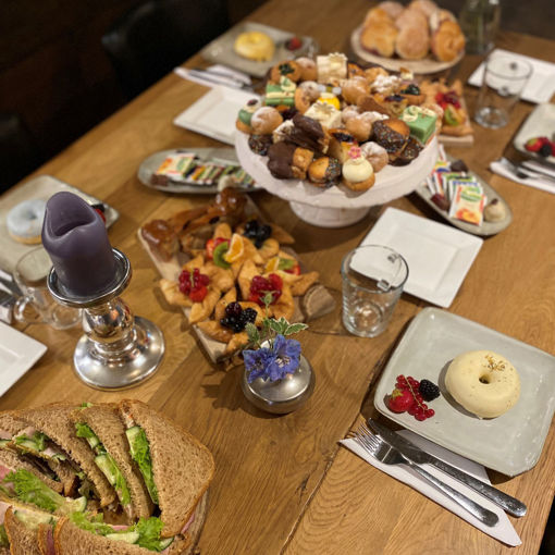 Afbeelding van High Tea in onze lunchroom reserveer