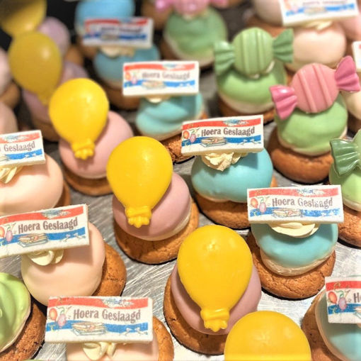 Afbeelding van Luxe opgemaakte Koekjes GESLAAGD